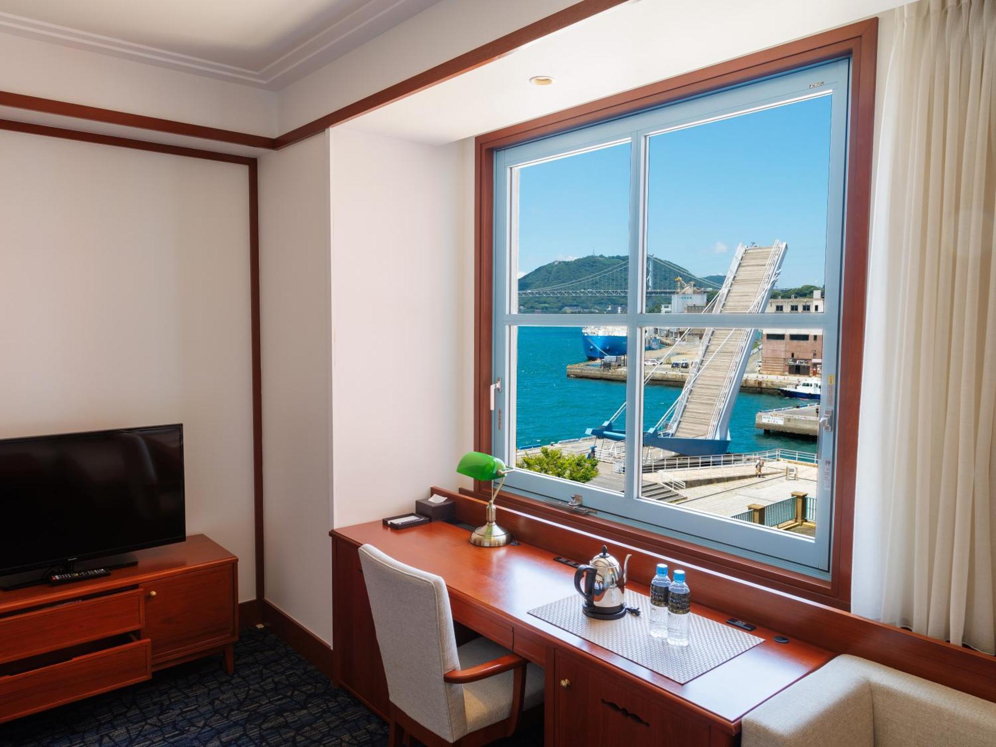 Premier Hotel Mojiko Kitakyushu Exterior foto